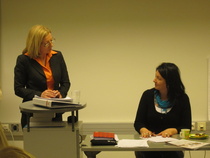 Kirsi esitti kysymyksiä koskien uutta päivähoitolakia