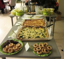 Myös iltapalaa oli tarjolla